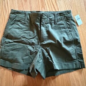 GAP 4” Women's Shorts